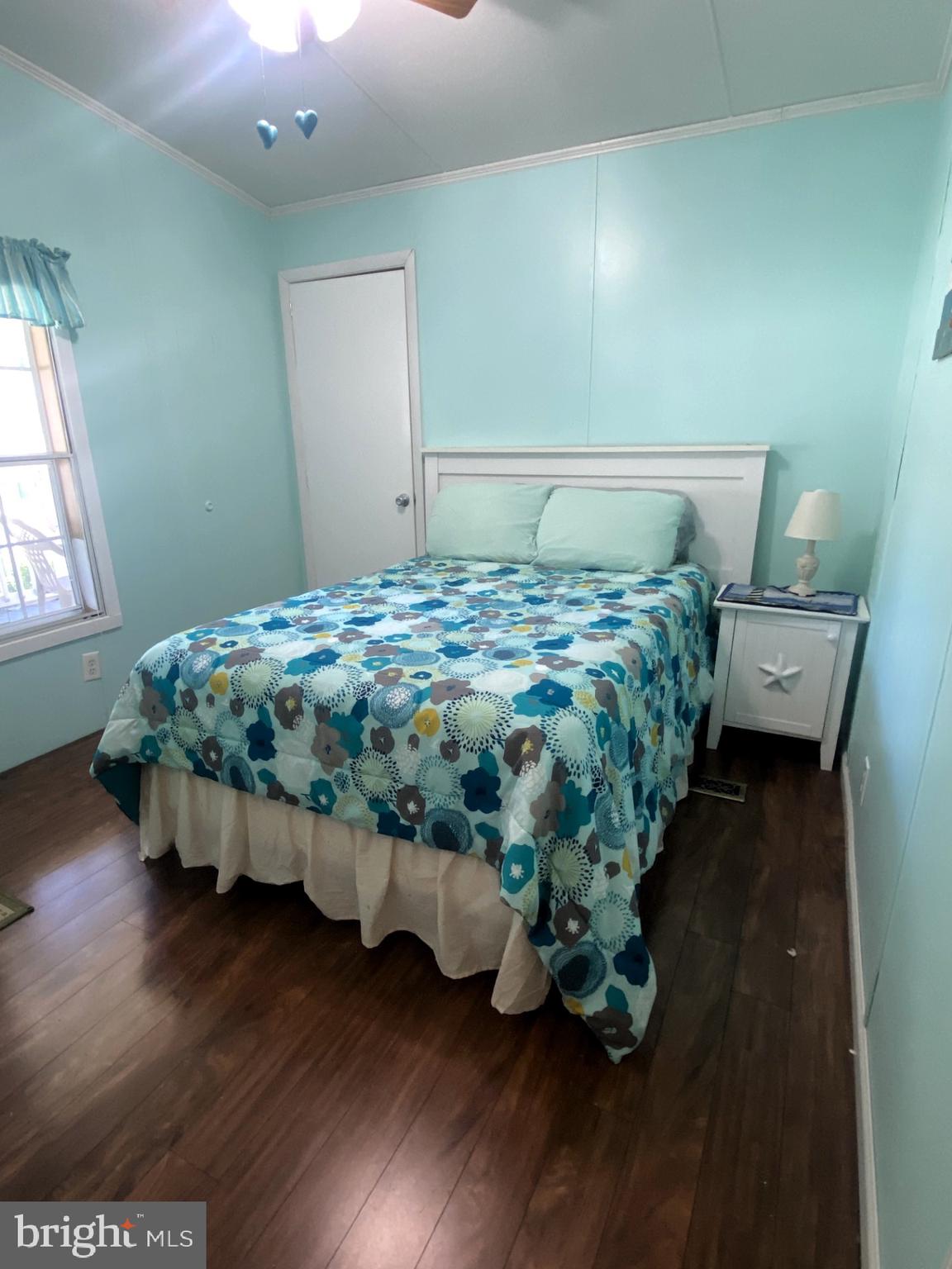 32008 Siham Road, Unit 51991 Lewes, DE 19958 - Photo 28 of 39 Bedroom 3 with walk in closet