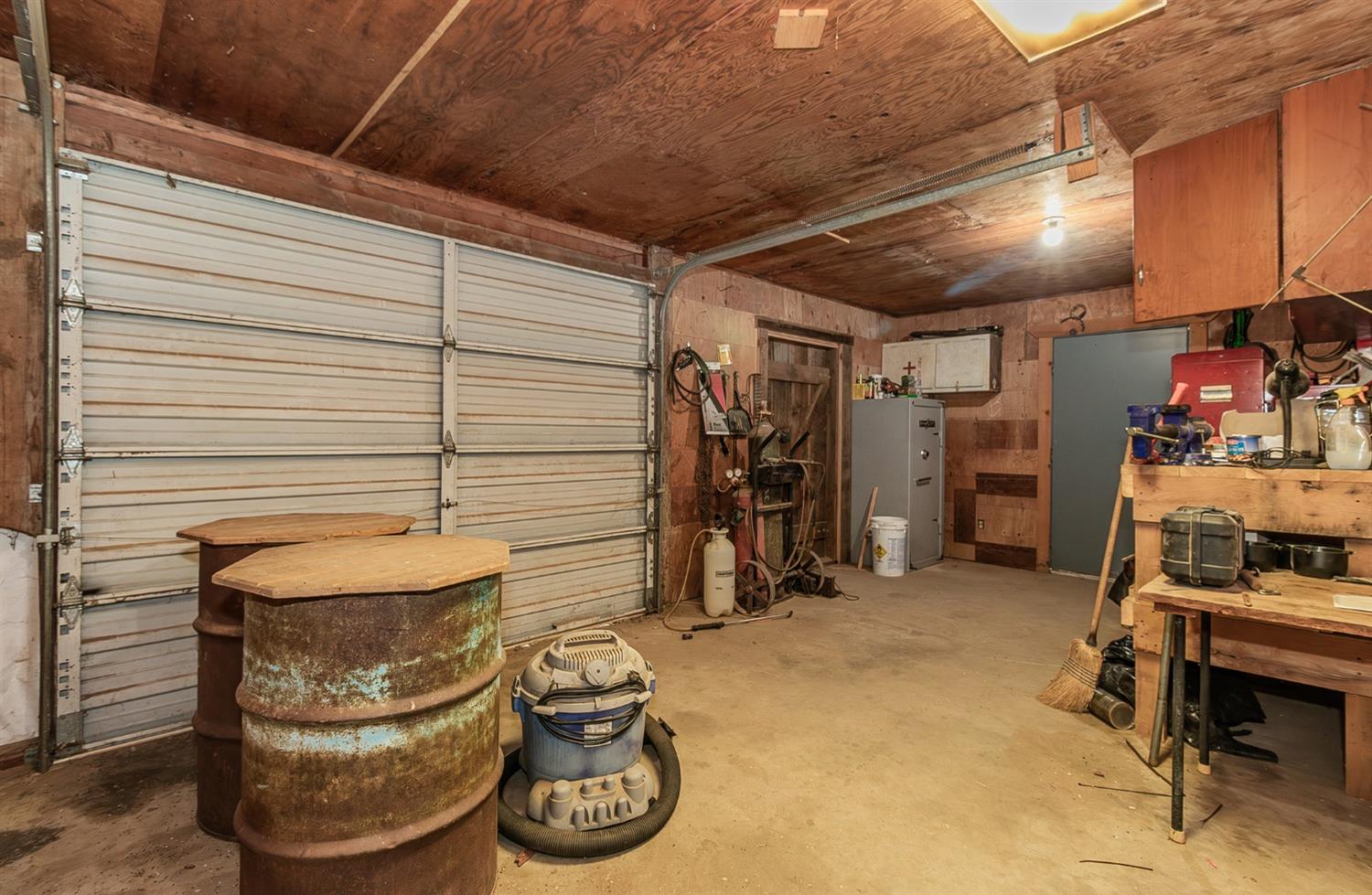 33288 Linson Road Tollhouse, CA 93667 - Photo 23 of 54 a view of a storage room