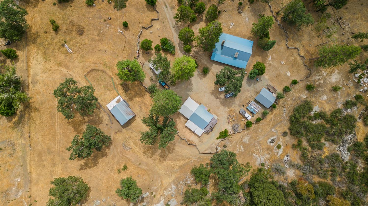 33288 Linson Road Tollhouse, CA 93667 - Photo 54 of 54 an aerial view of a house with a yard