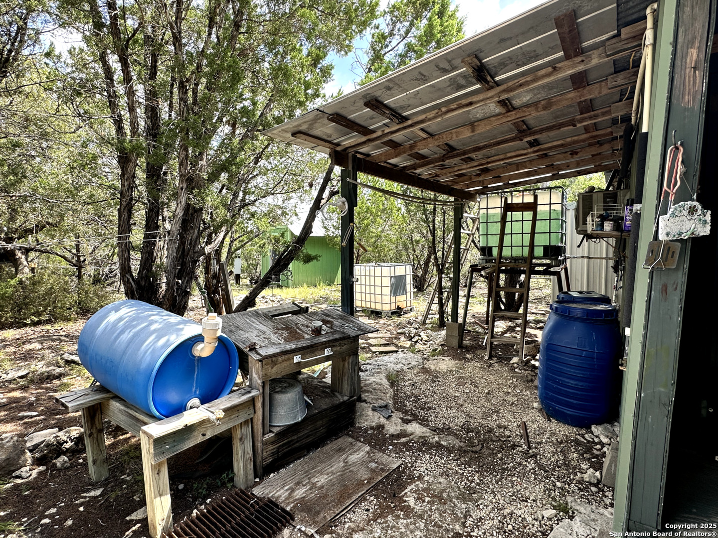 0 SD 24740 Rocksprings, TX 78880 - Photo 4 of 28