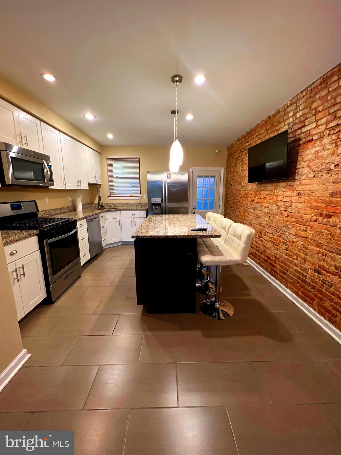 2956 Harford Road Baltimore, MD 21218 - Photo 8 of 30 Gallery Image 8