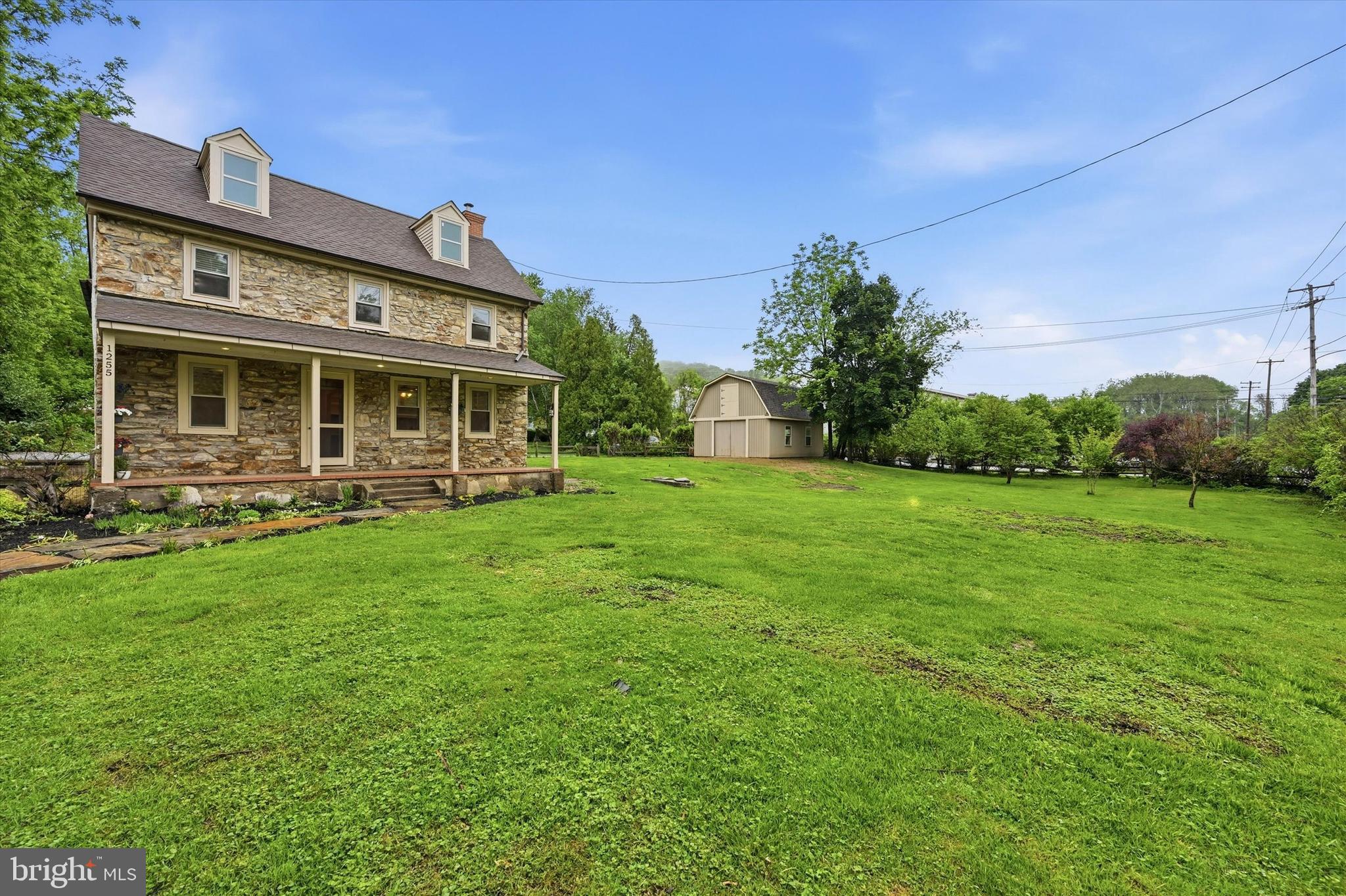 1255 Valley Road Coatesville, PA 19320 - Photo 24 of 29 Front Yard