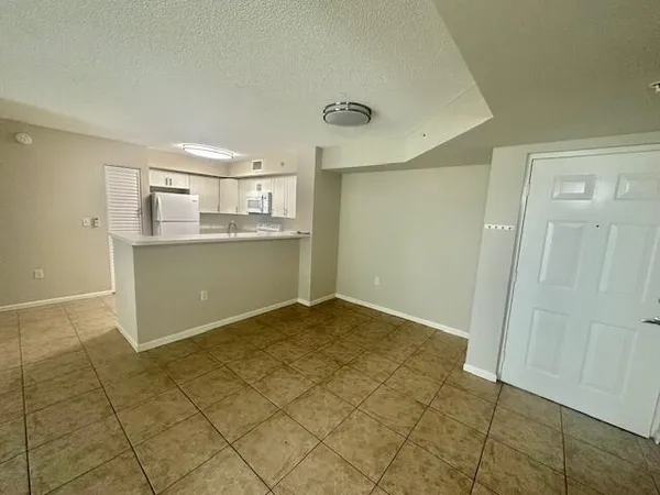 $2,200 | 7840 Sonoma Springs Circle, Unit 103, Lake Worth, FL 33463