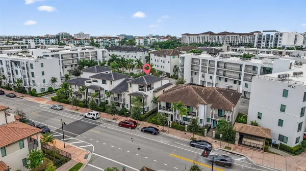 $5,500 | 4740 Northwest 84th Avenue, Unit 4740, Doral, FL 33166