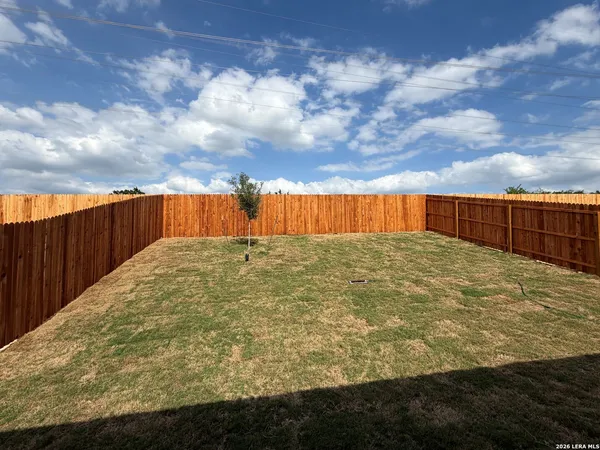 $1,599 | 534 Layne Overlook, San Antonio, TX 78253