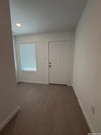 $1,599 | 534 Layne Overlook, San Antonio, TX 78253