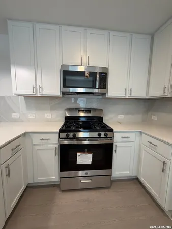 $1,599 | 534 Layne Overlook, San Antonio, TX 78253