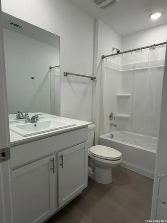 $1,599 | 534 Layne Overlook, San Antonio, TX 78253