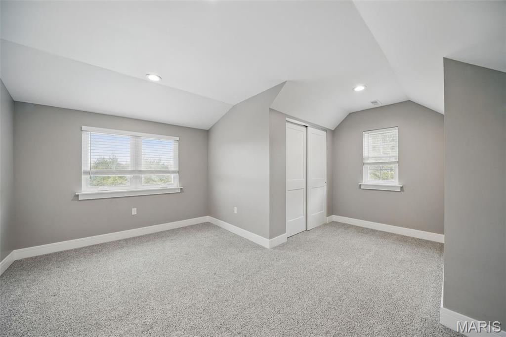 269 Camp Charren Road Troy, MO 63379 - Photo 10 of 39