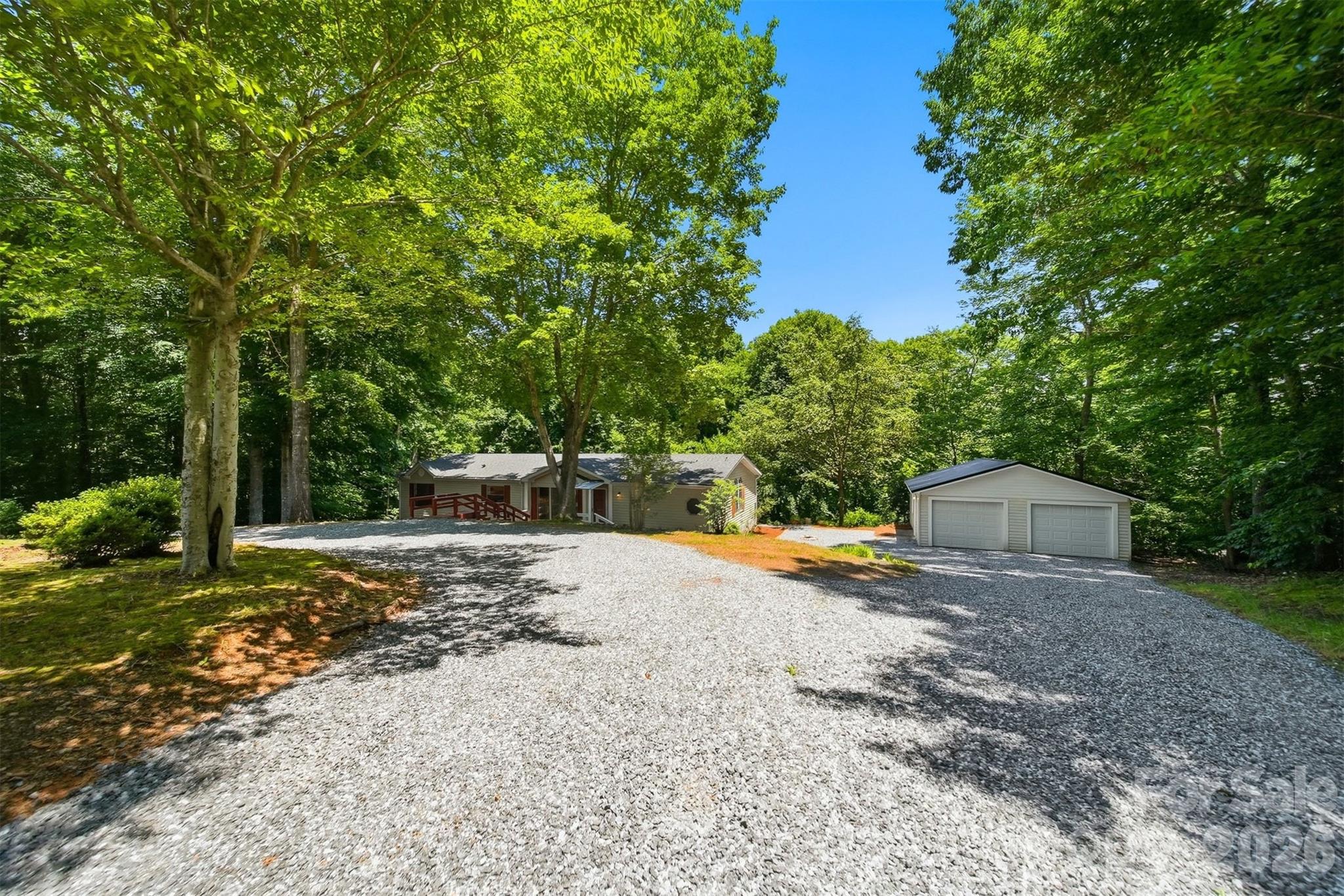 4944 Largo Court Conover, NC 28613 - Photo 35 of 43