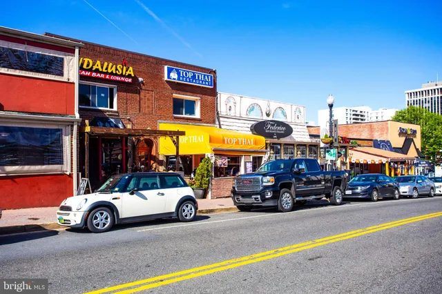 a car parked in front of a building