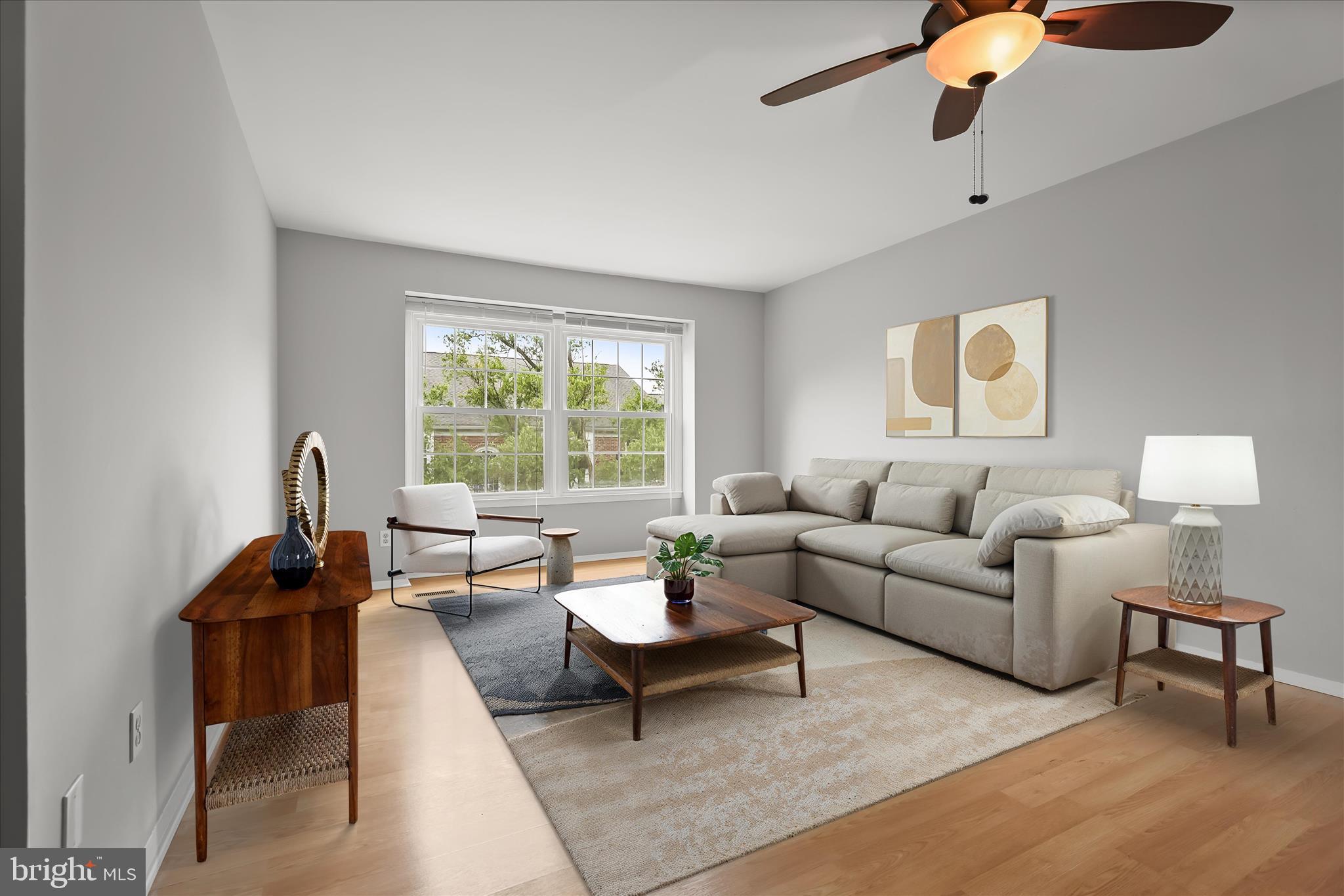351 Homeland Southway, Unit 3D Baltimore, MD 21212 - Photo 2 of 29 LIving Room-Virtually Staged