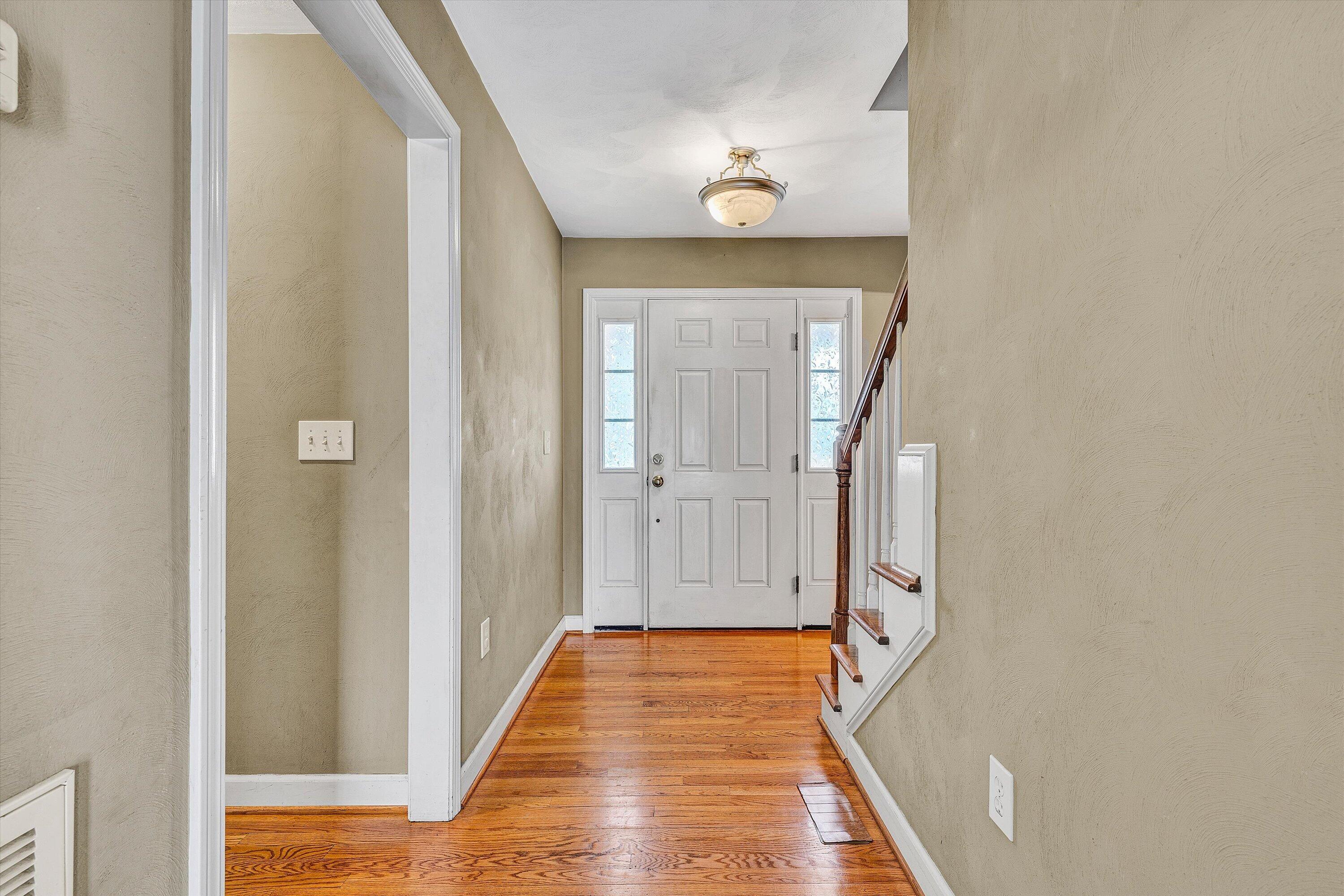 1270 North Mill Road Salem, VA 24153 - Photo 3 of 31 09-SGP-04390