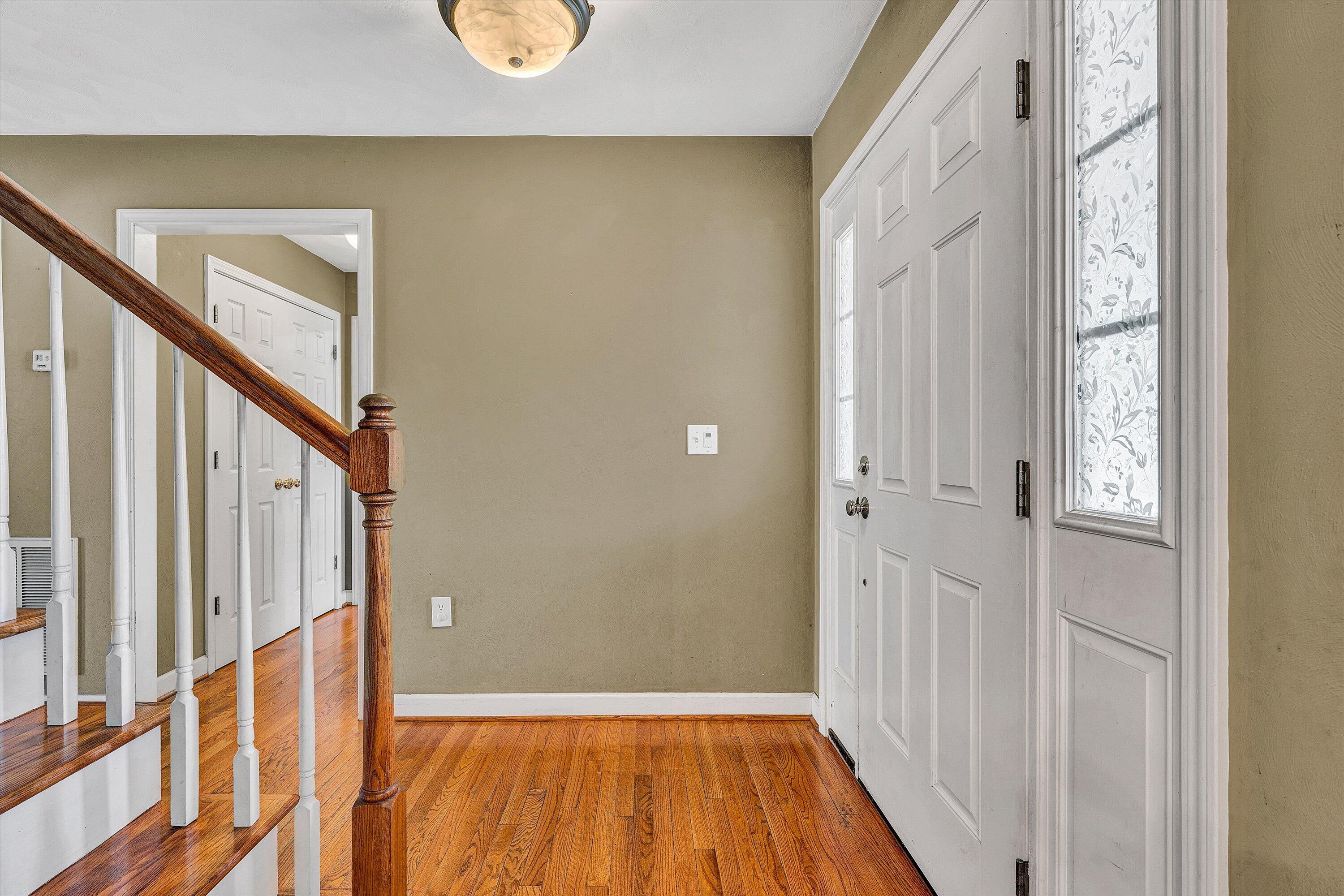 1270 North Mill Road Salem, VA 24153 - Photo 4 of 31 08-SGP-04387