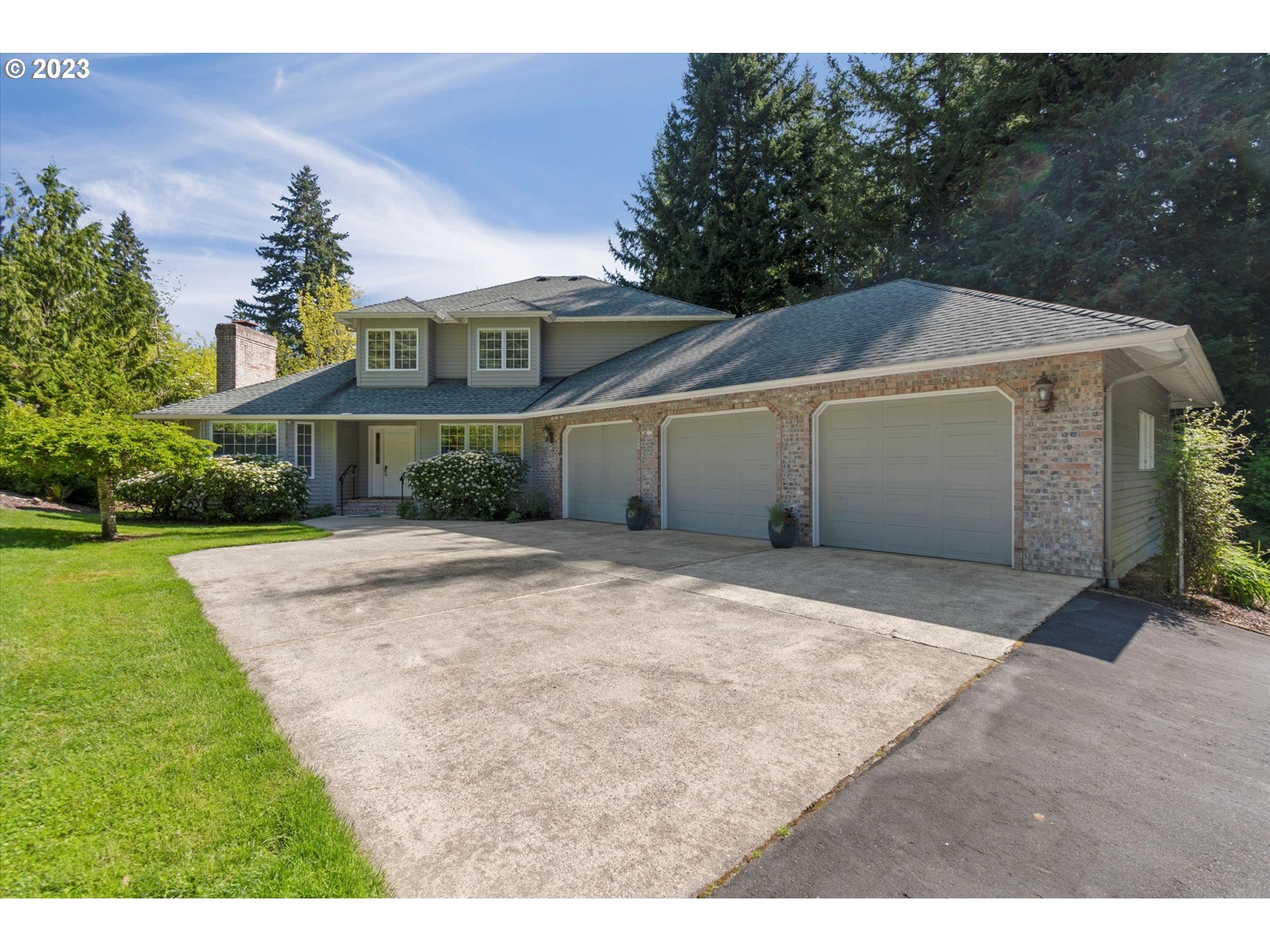 75442 Fern Hill Road Rainier, OR 97048 - Photo 7 of 48 a front view of a house with a yard
