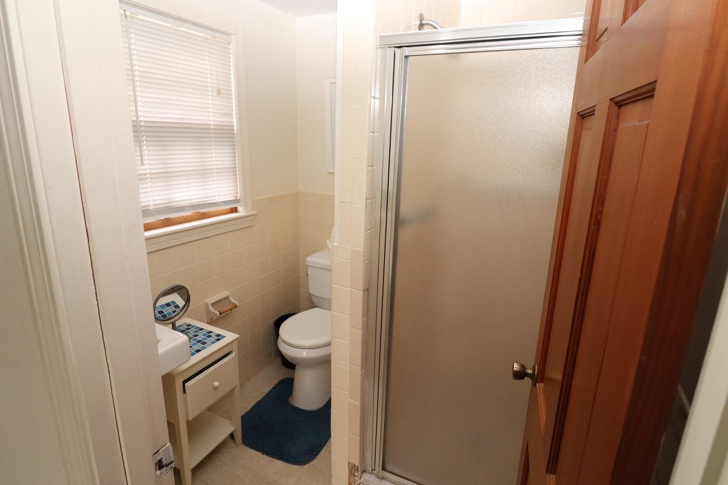 58 Sterling Road Hyannis, MA 02601 - Photo 11 of 19 10