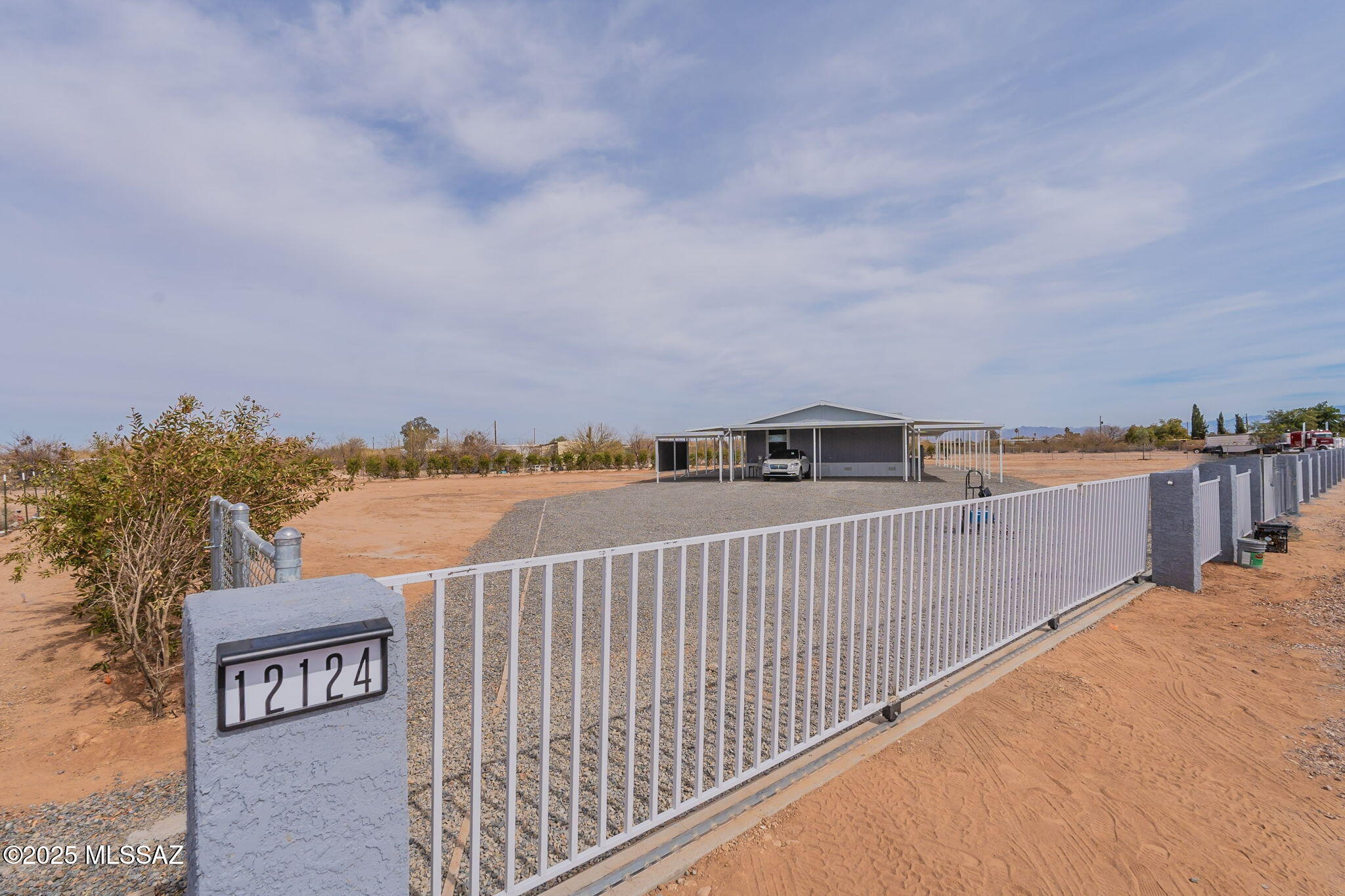 12124 North Musket Road Marana, AZ 85653 - Photo 7 of 39