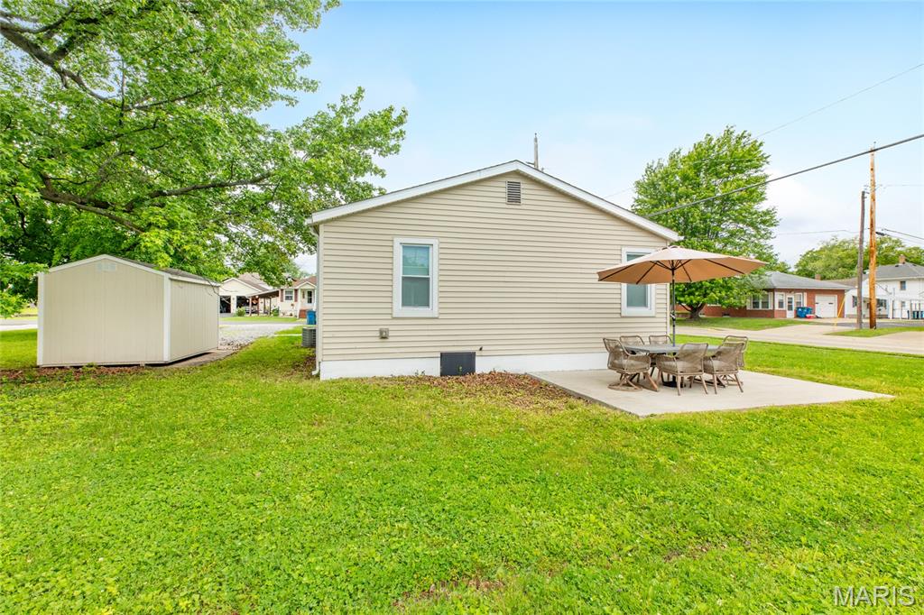 403 Shellview Street Bethalto, IL 62010 - Photo 10 of 36 Gallery Image 10