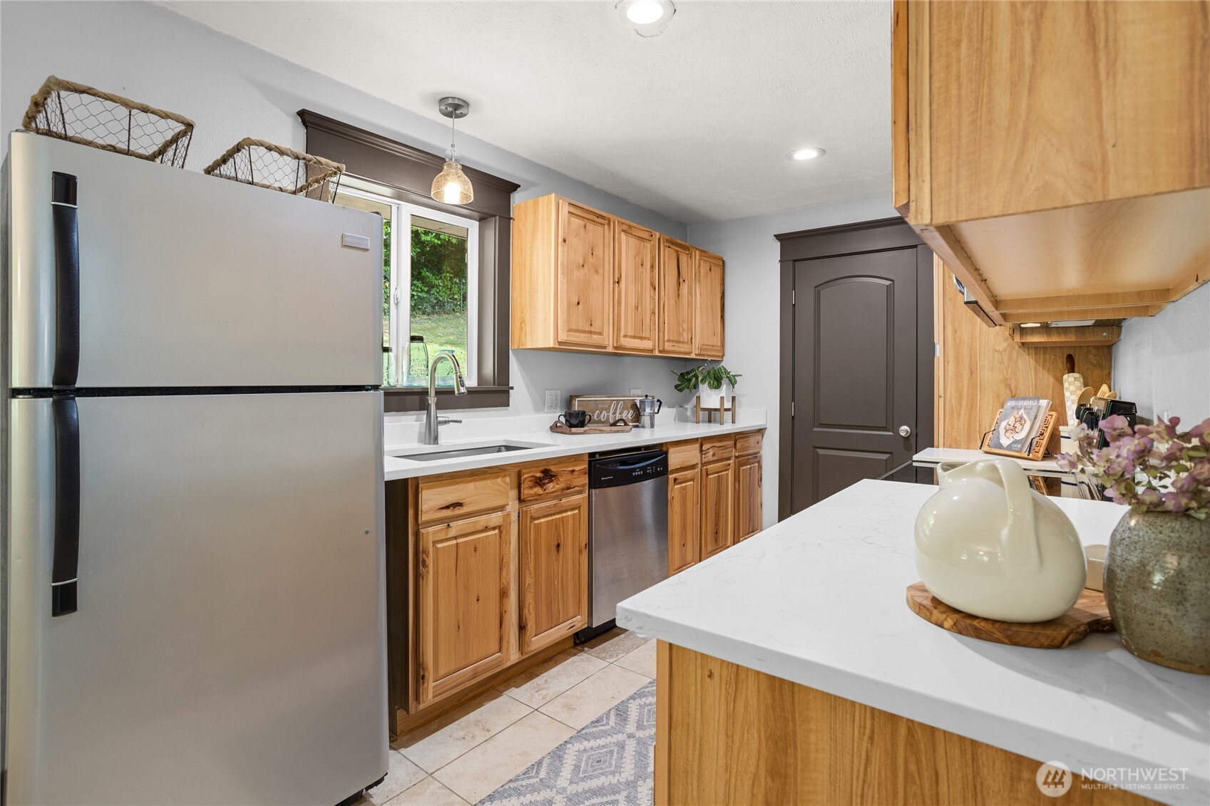 2388 Anderson Hill Road Southwest Port Orchard, WA 98367 - Photo 15 of 40 Gallery Image 15