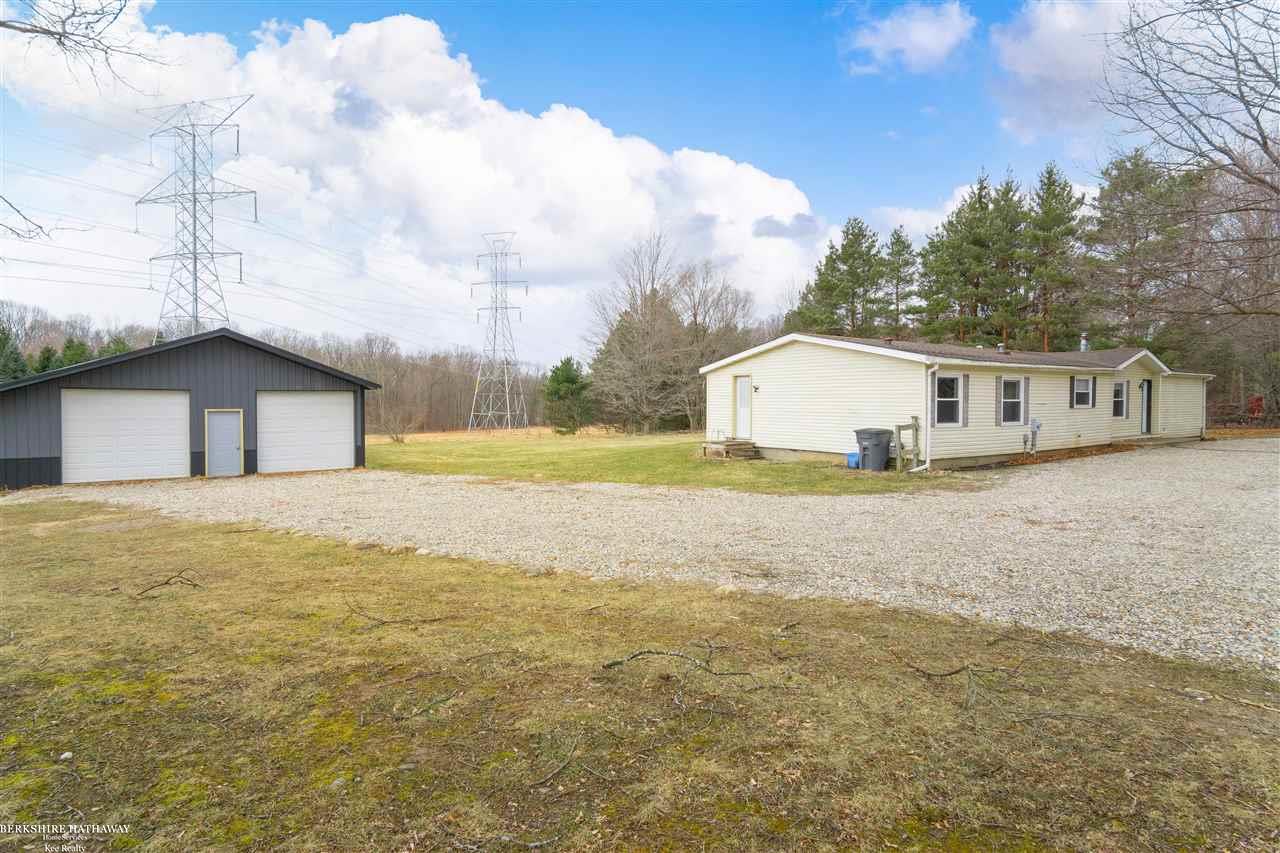 2896 Miller Road Metamora, MI 48455 - Photo 1 of 24 50069934.JPG
