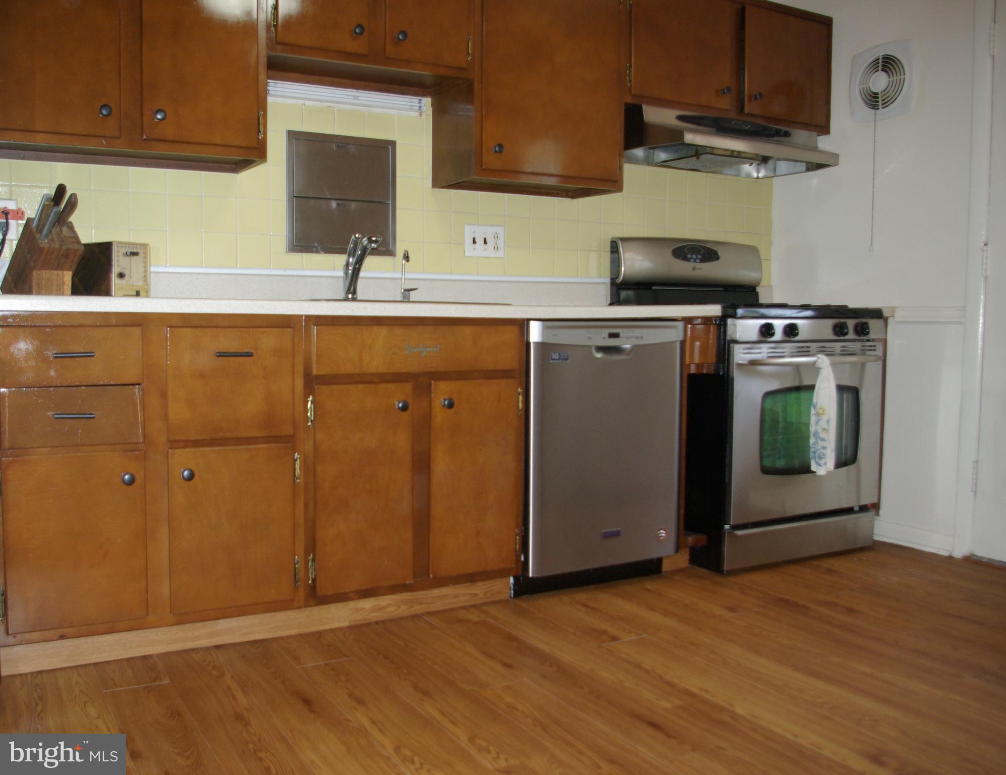 2004 Prichard Road Silver Spring, MD 20902 - Photo 5 of 21 Kitchen