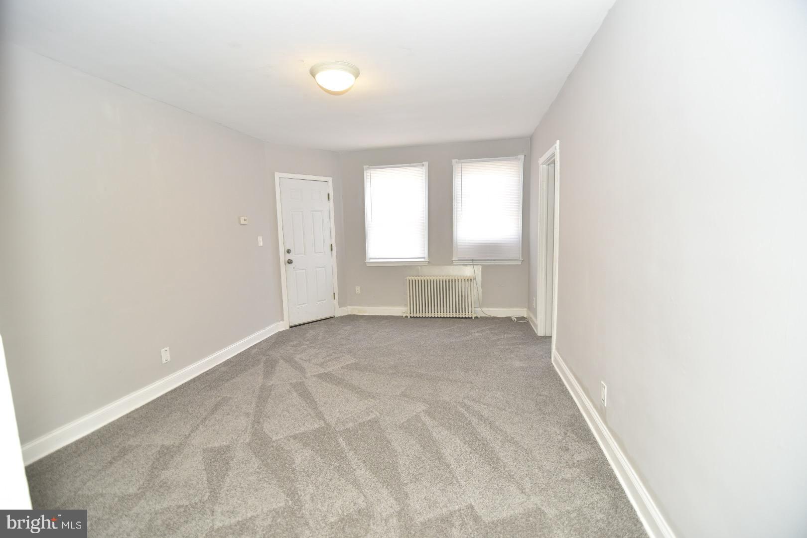 913 St Dunstans Road Baltimore, MD 21212 - Photo 2 of 28 a view of room and window