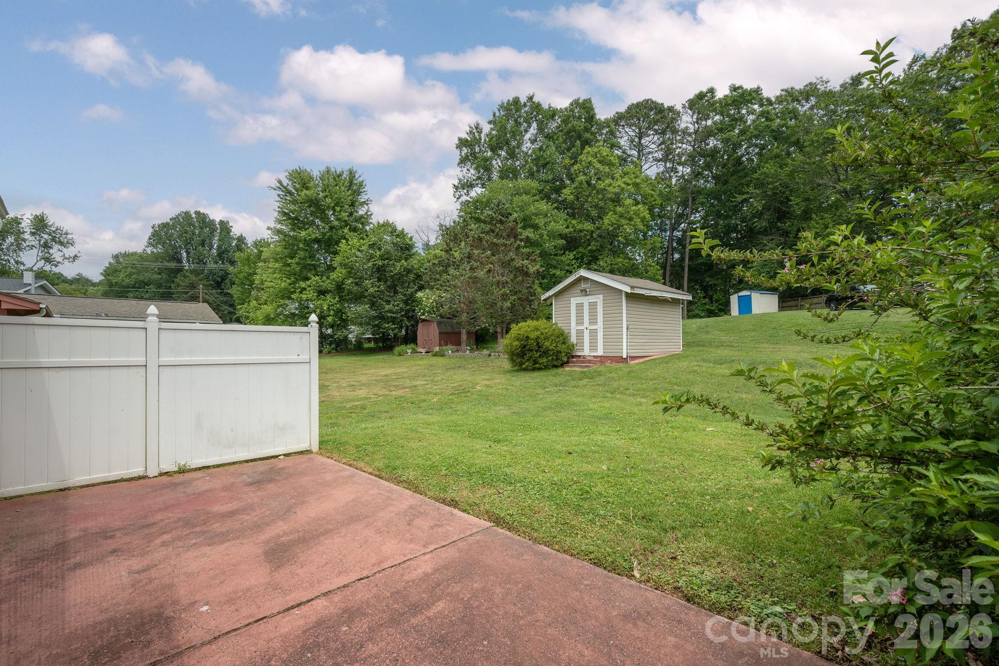 107 Maywood Road Hendersonville, NC 28792 - Photo 23 of 25