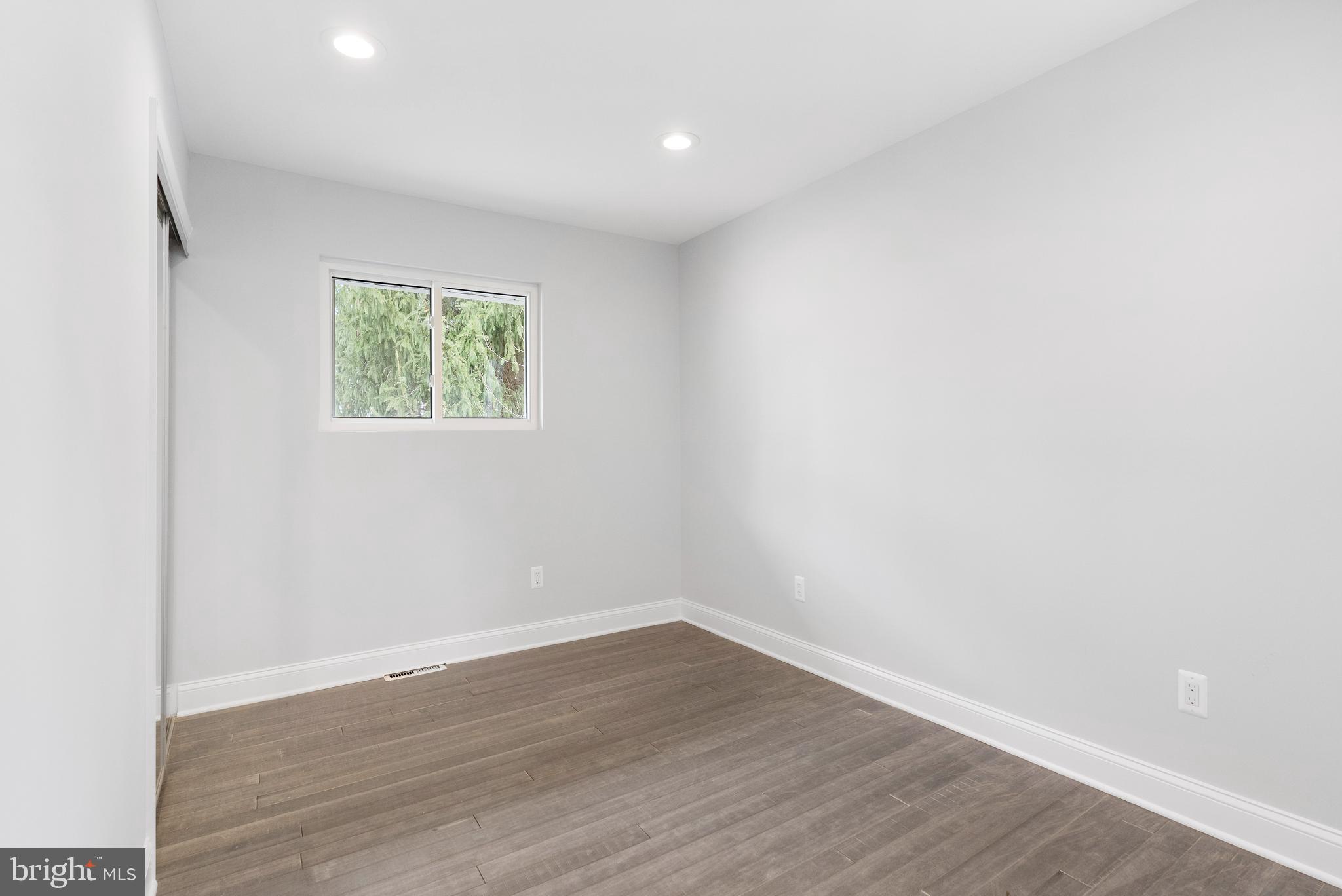 9725 Plowline Road Randallstown, MD 21133 - Photo 13 of 30 Bedroom Perfect For Family Or Guests