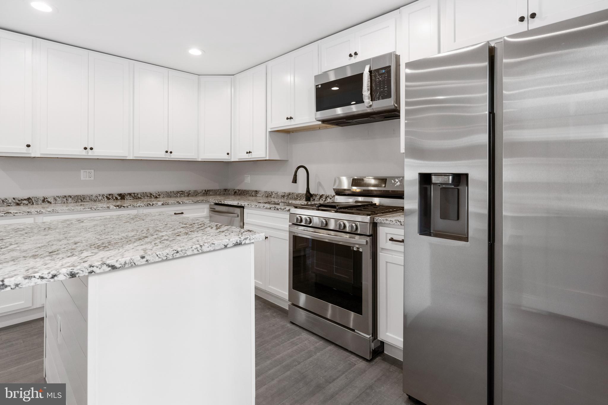 9725 Plowline Road Randallstown, MD 21133 - Photo 6 of 30 Stainless Steel Appliances