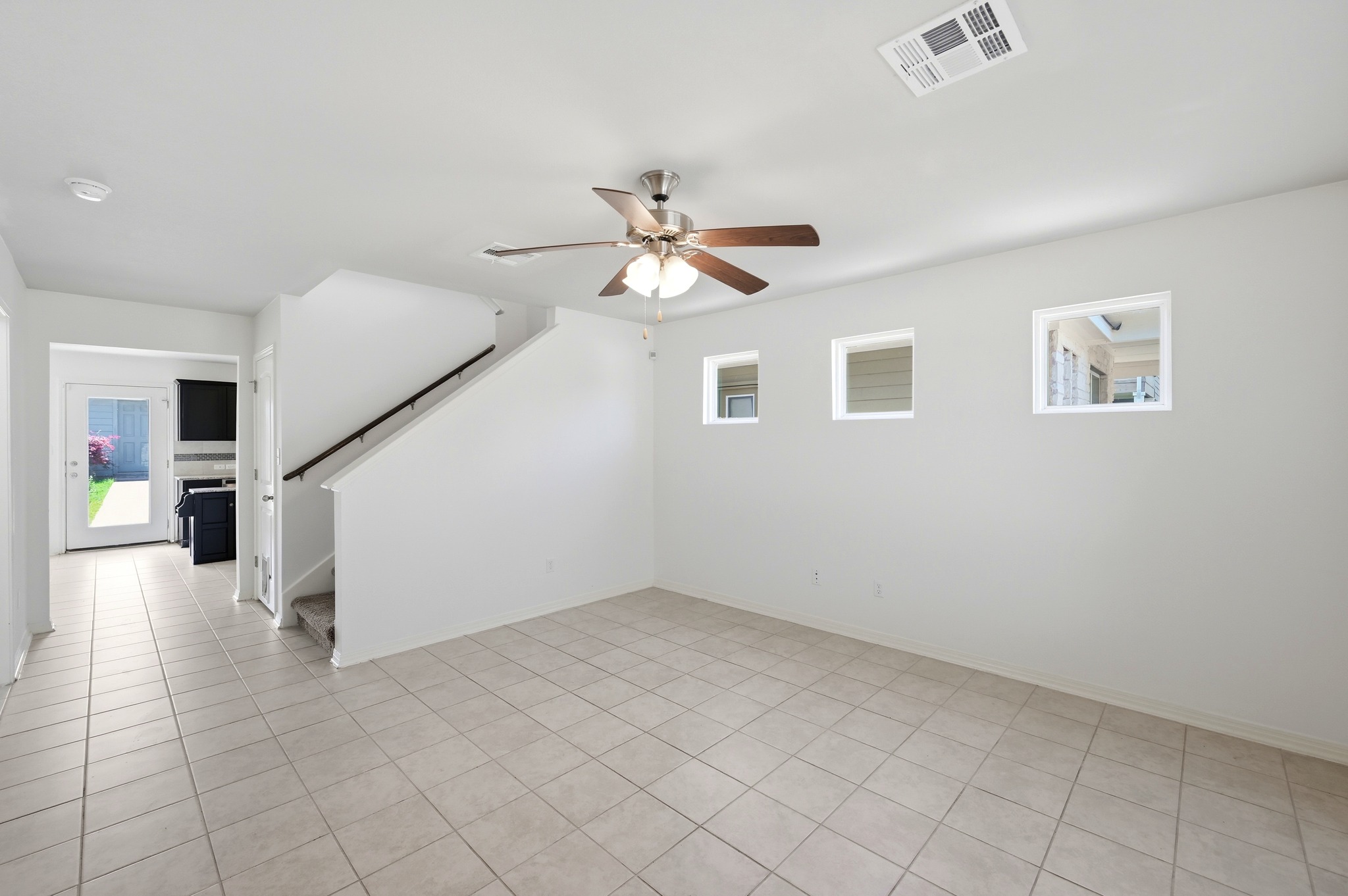 714 Stampede Road San Marcos, TX 78666 - Photo 3 of 24