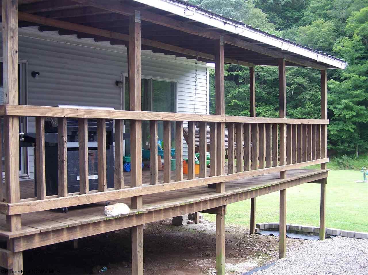 239 Teagarden Road Metz, WV 26585 - Photo 4 of 18 Gallery Image 4