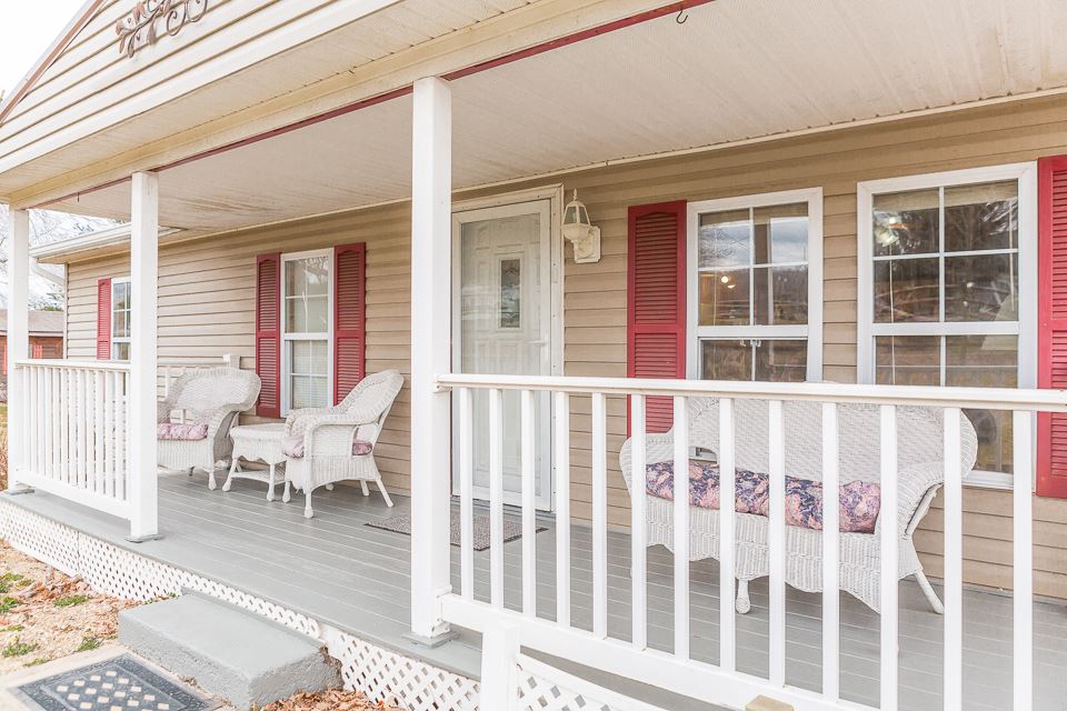 116 Guthrie Road Stuarts Draft, VA 24477 - Photo 2 of 33 Gallery Image 2