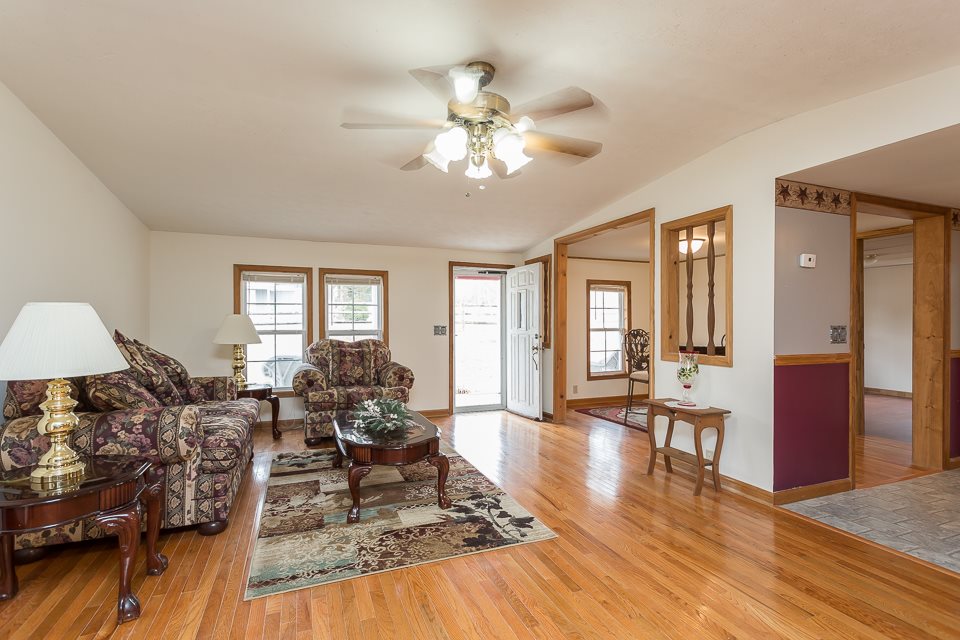 116 Guthrie Road Stuarts Draft, VA 24477 - Photo 6 of 33 Gallery Image 6