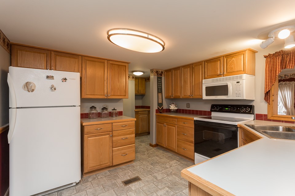 116 Guthrie Road Stuarts Draft, VA 24477 - Photo 8 of 33 Gallery Image 8
