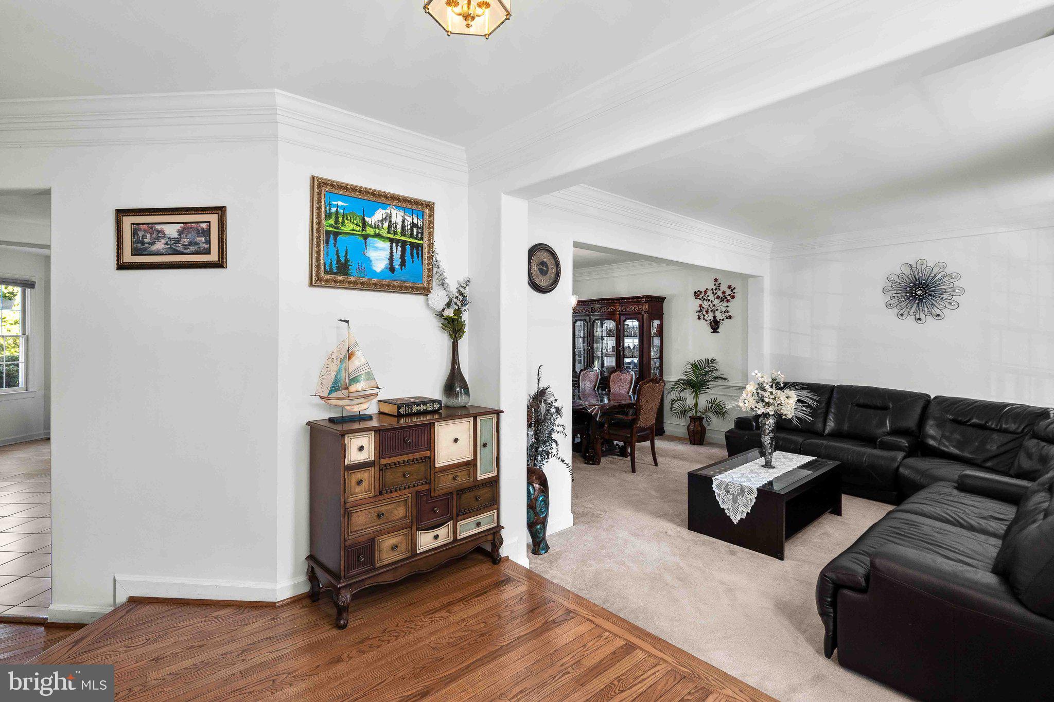 2805 Spartan Road Olney, MD 20832 - Photo 6 of 54 Gallery Image 6