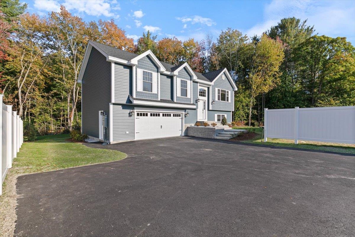 33 A Iris Avenue Salem, NH 03079 - Photo 2 of 37