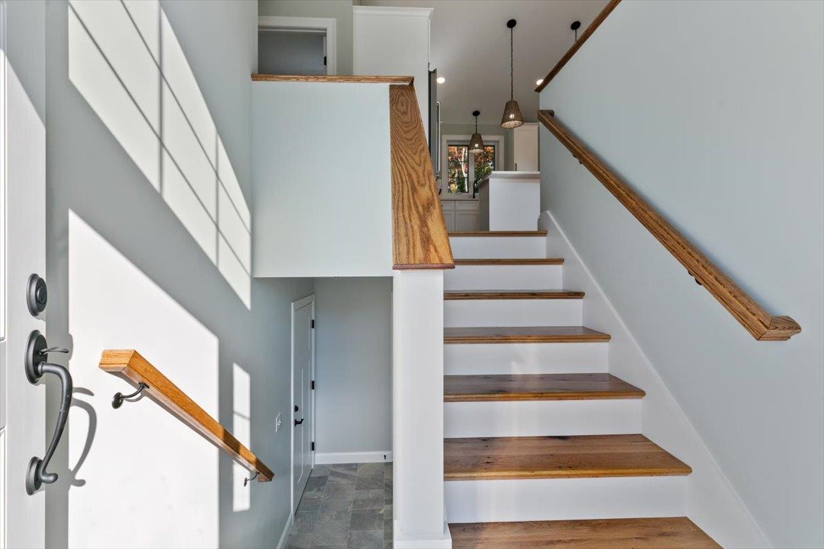 33 A Iris Avenue Salem, NH 03079 - Photo 24 of 37