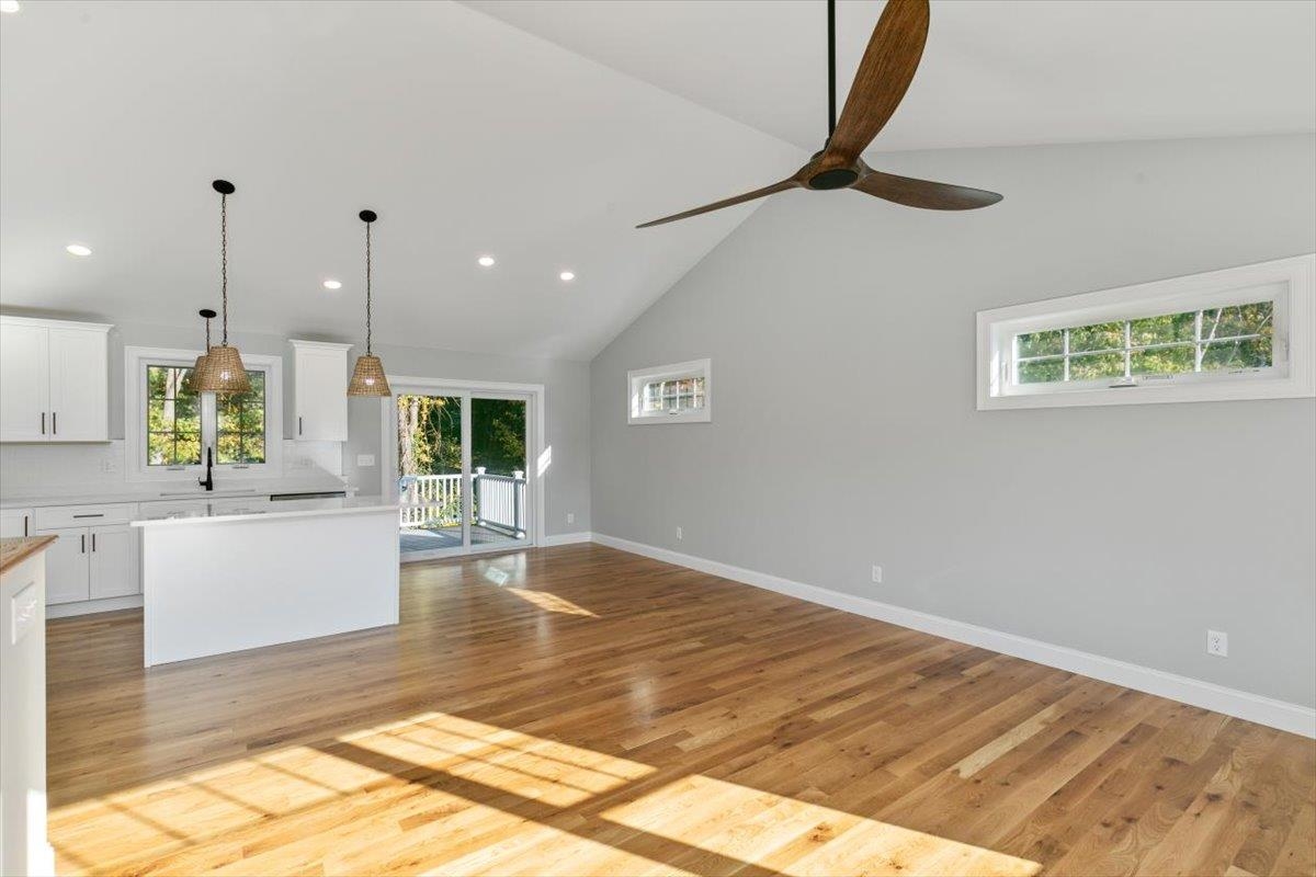 33 A Iris Avenue Salem, NH 03079 - Photo 37 of 37