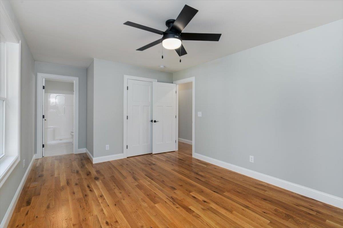 33 A Iris Avenue Salem, NH 03079 - Photo 10 of 37