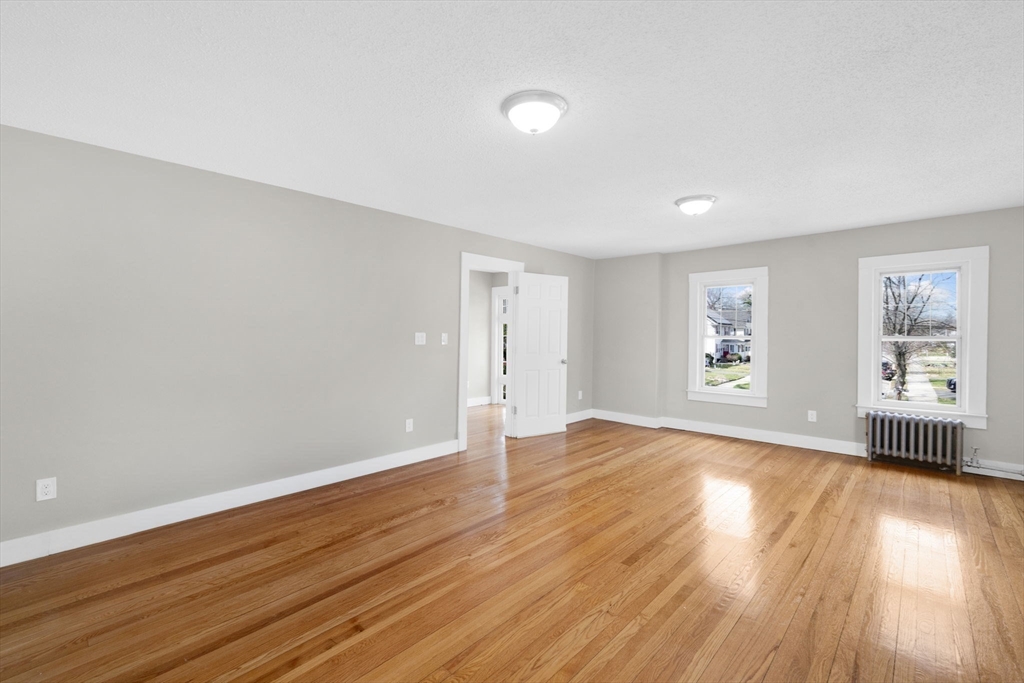 186 Belvidere Street Springfield, MA 01108 - Photo 27 of 42 Gallery Image 27