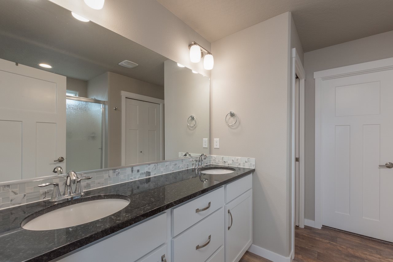 1711 Ridgetop Drive Greenacres, WA 99016 - Photo 11 of 20 Gallery Image 11