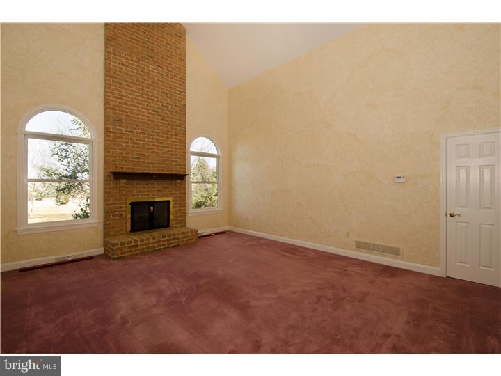 2587 Cold Spring Road Lansdale, PA 19446 - Photo 13 of 25 Gallery Image 13