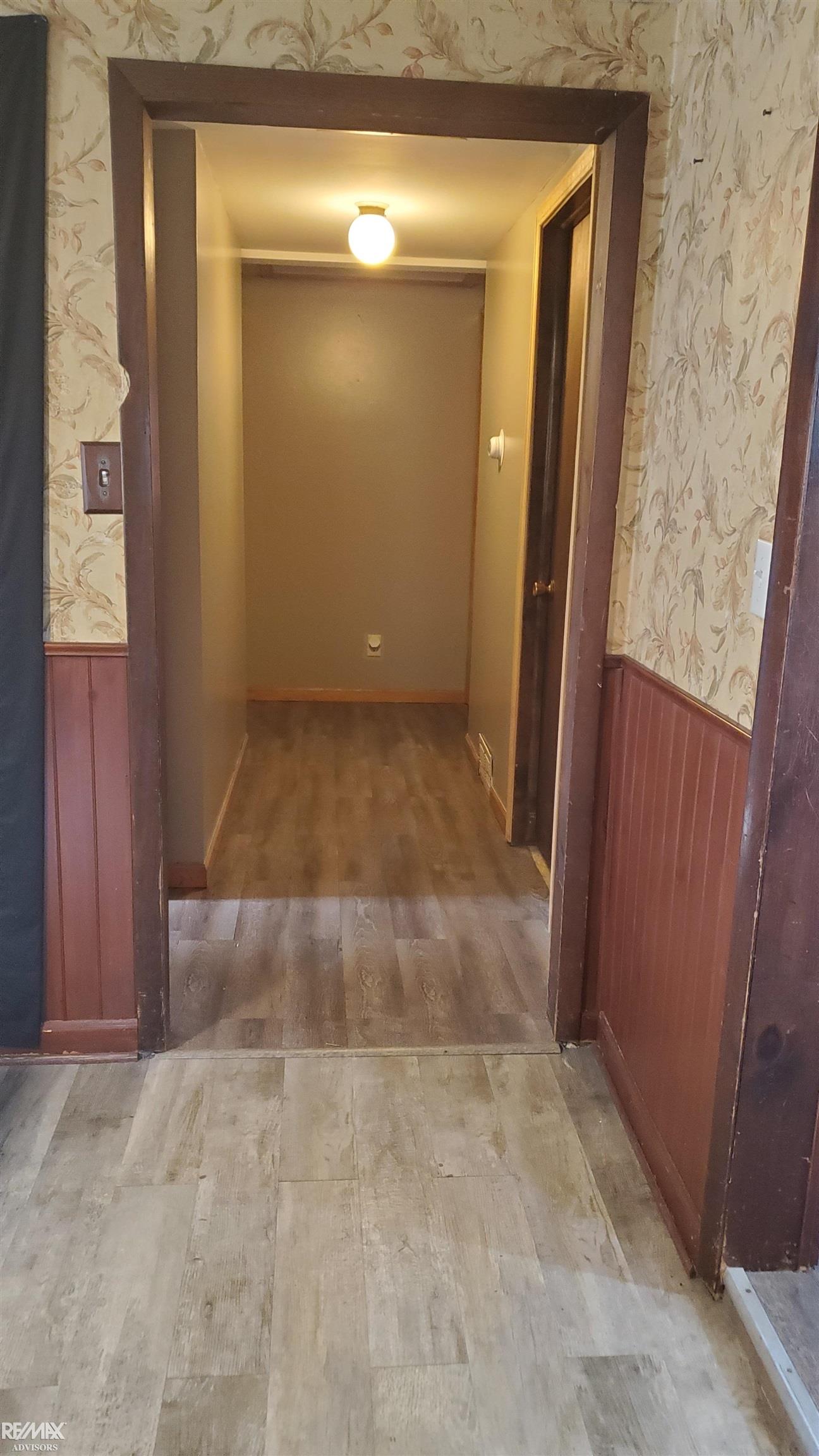 4450 Wall Road Port Huron, MI 48060 - Photo 17 of 45 50091315-16.JPG