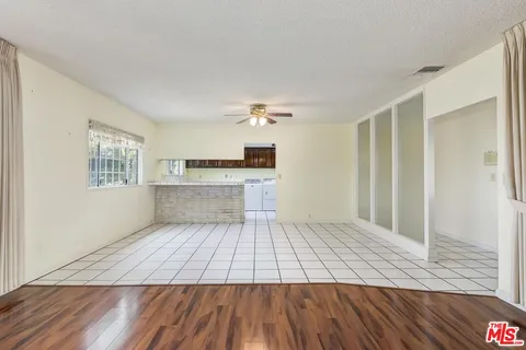 $1,275,000 | 4821 West 63rd Street, Los Angeles, CA 90056
