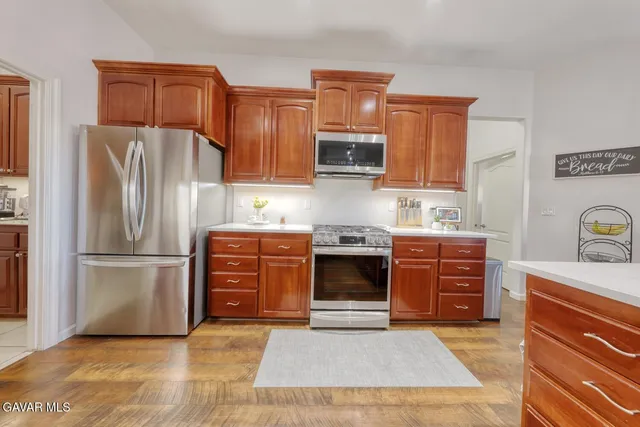 $699,900 | 23001 Lakeview Drive, Tehachapi, CA 93561