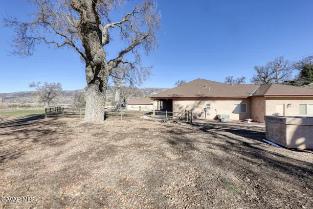 $699,900 | 23001 Lakeview Drive, Tehachapi, CA 93561