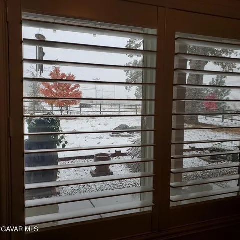 $699,900 | 23001 Lakeview Drive, Tehachapi, CA 93561