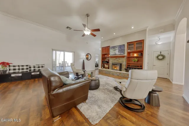 $699,900 | 23001 Lakeview Drive, Tehachapi, CA 93561