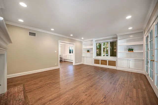 $6,175 | 662 Greenview Place, Lake Forest, IL 60045