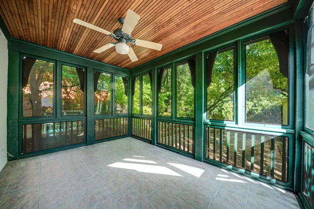 $6,175 | 662 Greenview Place, Lake Forest, IL 60045